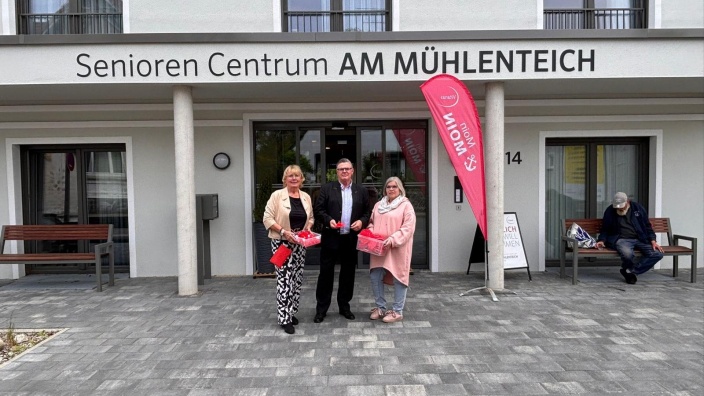 CDU Uetersen vor Altersheim am Muttertag 2026